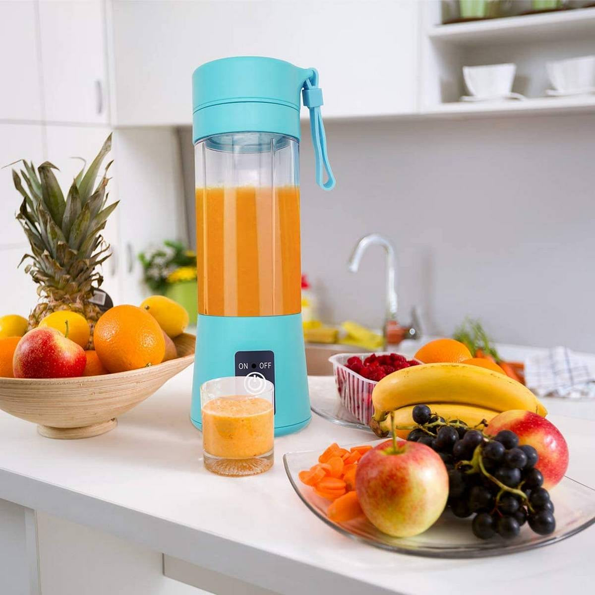 Portable Powerful 6 Blades USB Rechargeable Juicer/Blender - Pak flow